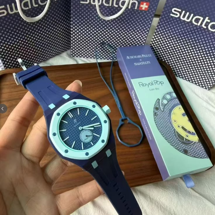 AP x Swatch Royal Pop Làn Ba